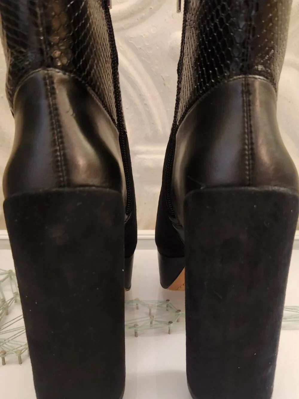 Vince Camuto vince camuto